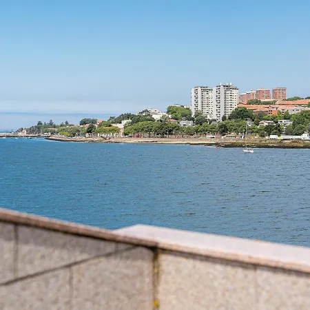 דירה Guestready - Afurada River View *