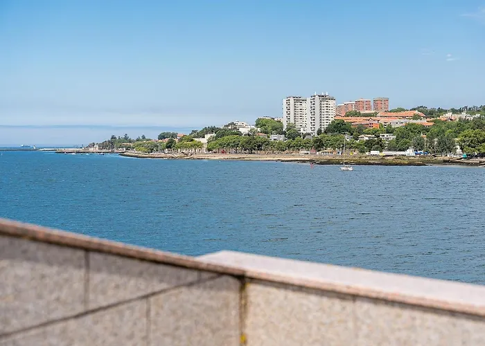 דירה Guestready - Afurada River View *