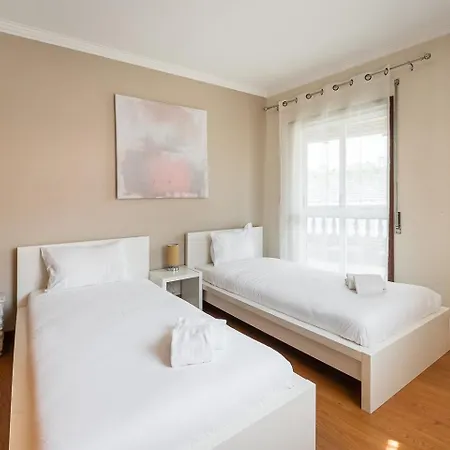 Guestready - Afurada River View