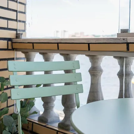 Guestready - Afurada River View