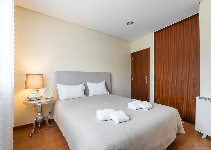 Guestready - Afurada River View *